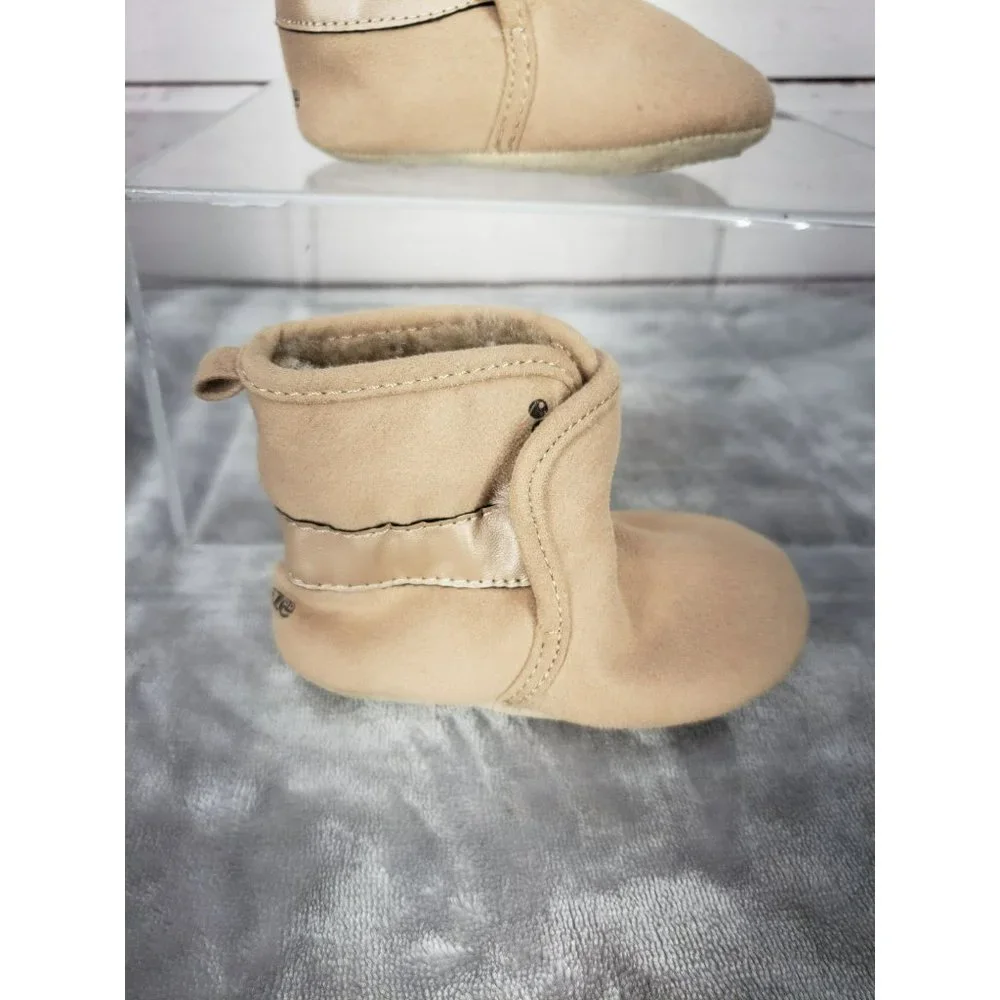 Stride Rite Surprize Charlie‎ brown fur lined boots Charlie 6/12 months booties